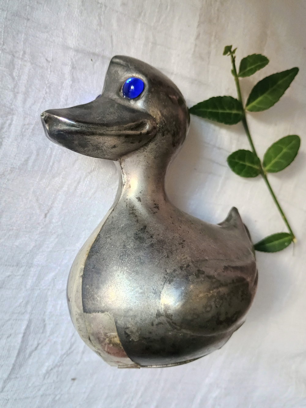 🪕KITSCH CORE 🪕VTG Weird Little Brass Duck Piggy Bank, MCM Decor, Eclectic Home